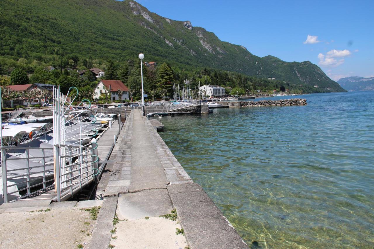 Pieds Dans L'Eau Au Lac Du Bourget Le Bourget-du-Lac Ngoại thất bức ảnh